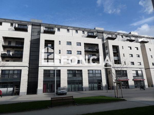 Location Appartement 3 pièces 73.97 m² - 35 AVENUE DE L'HIPPODROME Caen 14000