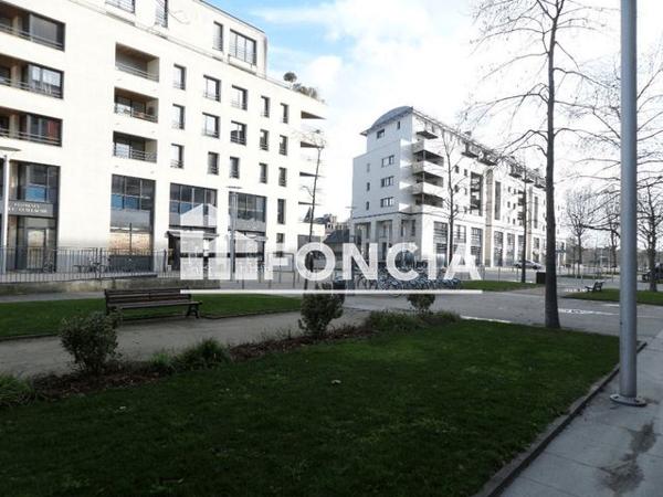 Location Appartement 3 pièces 73.97 m² - 35 AVENUE DE L'HIPPODROME Caen 14000