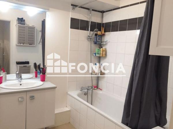 Location Appartement 3 pièces 73.97 m² - 35 AVENUE DE L'HIPPODROME Caen 14000