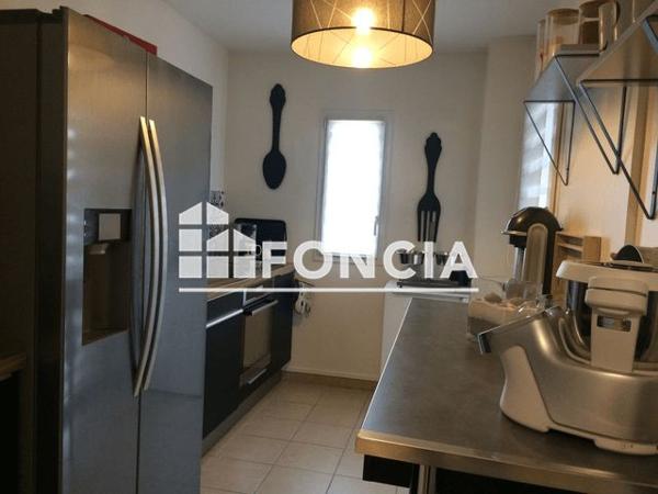 Location Appartement 3 pièces 73.97 m² - 35 AVENUE DE L'HIPPODROME Caen 14000