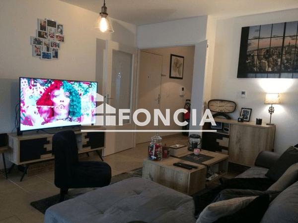 Location Appartement 3 pièces 73.97 m² - 35 AVENUE DE L'HIPPODROME Caen 14000