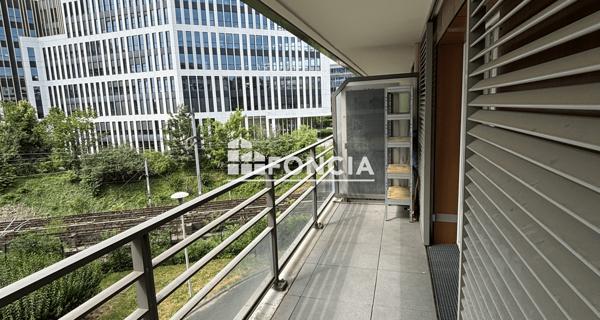 Location Appartement 3 pièces 52.14 m² - Bois-colombes 92270