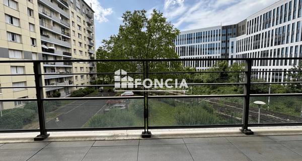 Location Appartement 3 pièces 52.14 m² - Bois-colombes 92270