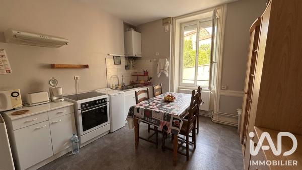 Immeuble à vendre 47 m² Thizy-les-Bourgs