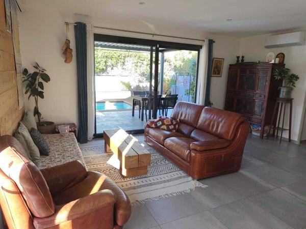 Adorable villa individuelle de 100 m² hab 313 m² de terrain piscine