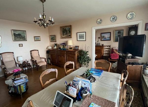 Appartement à vendre    5 pièces •    Le Havre