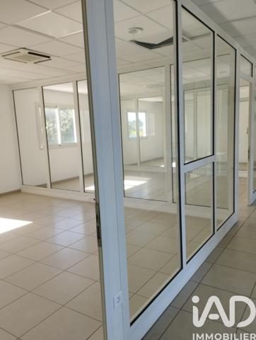 Immeuble à vendre 2 180 m² Saint-Pierre