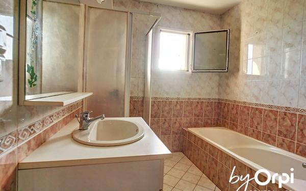 Maison à vendre    4 pièces • 93 m2 Néris-les-Bains