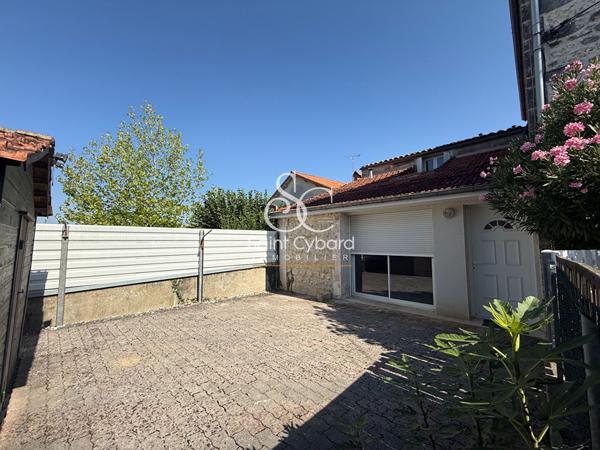 St Yrieix sur Charente – Ensemble immobilier limite quartier St Cybard
