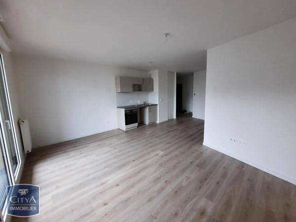 Appartement à louer 2 pièces 47.83m² Juvisy-sur-Orge (91260)