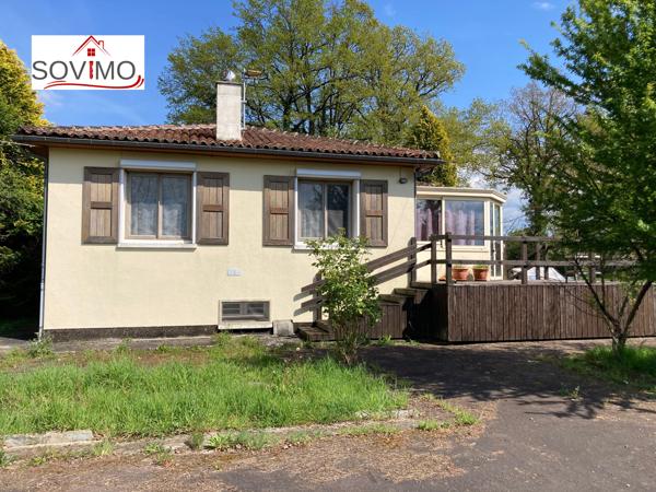 DANS UN JOLI CADRE, MAISON DE CAMPAGNE INDÉPENDANTE AVEC GITE PLAIN PIED ET TERRAIN ATTENANTS