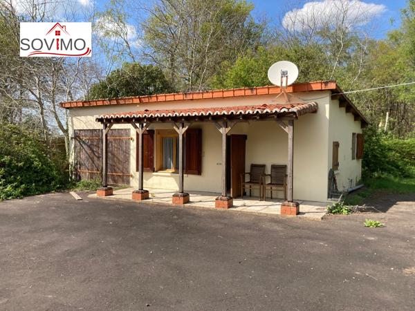 DANS UN JOLI CADRE, MAISON DE CAMPAGNE INDÉPENDANTE AVEC GITE PLAIN PIED ET TERRAIN ATTENANTS