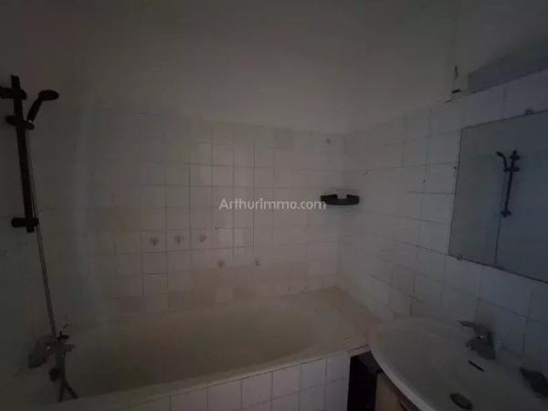 Location Appartement 3 pièces 58 m2 à Salernes