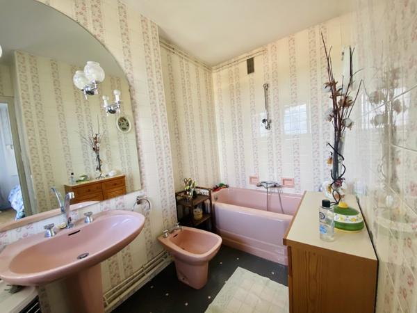 Appartement 6 pièces 168.33 m2