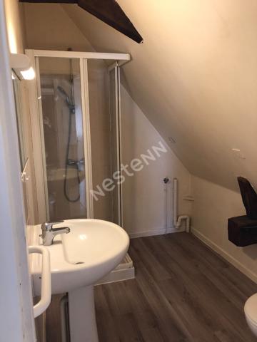 A louer en centre ville de La Flèche, appartement de 30 m² environ