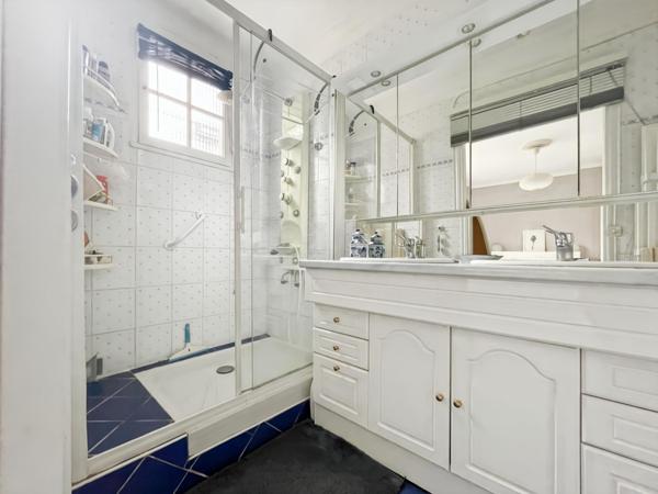 Maison à CHEILLE, 37190 - 7 pièces 164m²