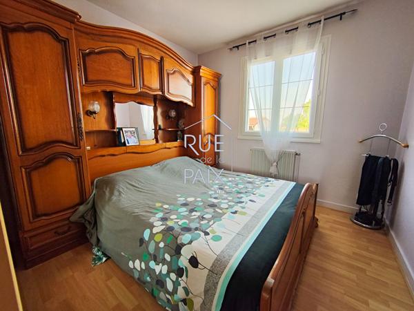 86330 LA GRIMAUDIERE Maison La Grimaudiere sur sous-sol total - 4390m² de terrain