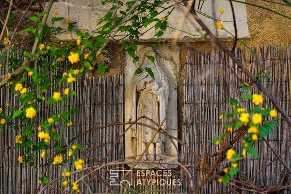 Maison de ville avec cour intérieure et garage, quartier de la Cathédrale