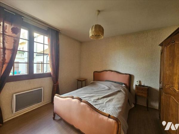 T2 REZ DE JARDIN ET DOUBLE TERRASSE