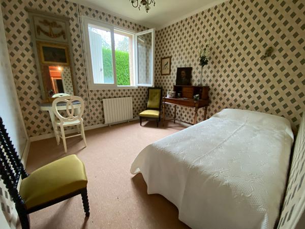 Maison Remalard 8 pièce(s) 185 m2