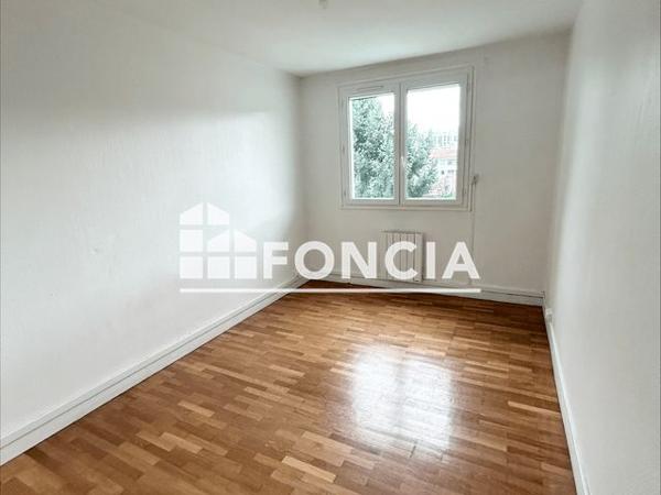 Location Appartement 3 pièces 63.5 m² - 28 A RUE DESAUGIERS Saint Etienne 42000