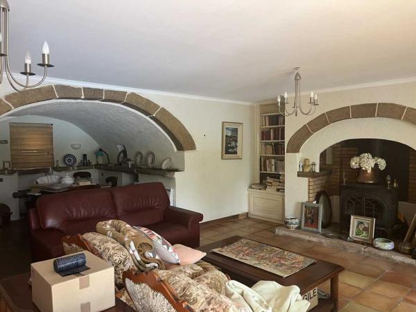 Maison ancienne - Villeneuve SECTEUR VILLENEUVE - Propriété de caractère avec dépendances