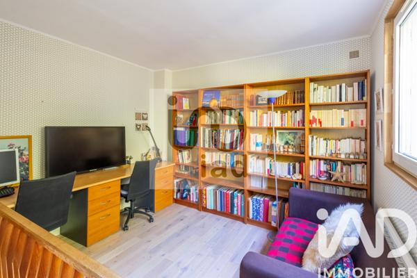 Maison à vendre 6 pièces 138 m² Saint-Germain-en-Laye