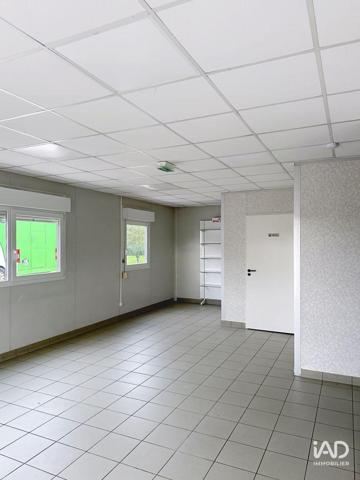 Local d’activité à vendre 160 m² La Boisse