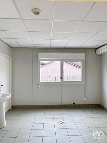 Local d’activité à vendre 160 m² La Boisse