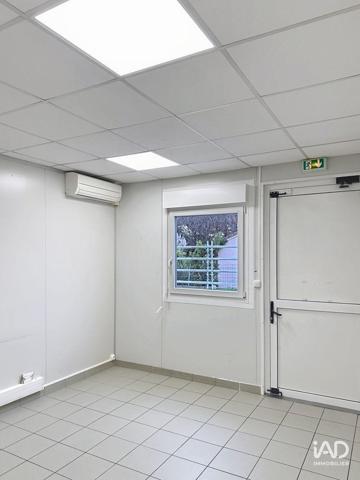 Local d’activité à vendre 160 m² La Boisse