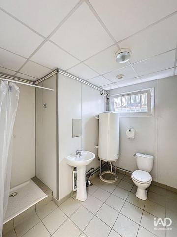 Local d’activité à vendre 160 m² La Boisse