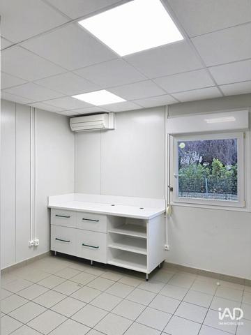 Local d’activité à vendre 160 m² La Boisse