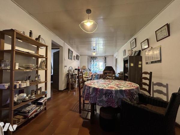 Maison 4 chambres à rafraichir avec potentiel de constructibilité à SAINTE-MARIE