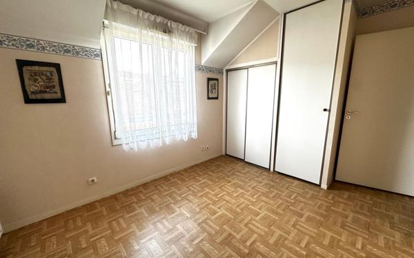 Appartement à vendre    4 pièces • 84,17 m2 Triel-sur-Seine