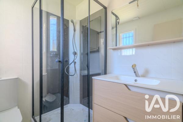 Maison à vendre 5 pièces 104 m² Morières-lès-Avignon