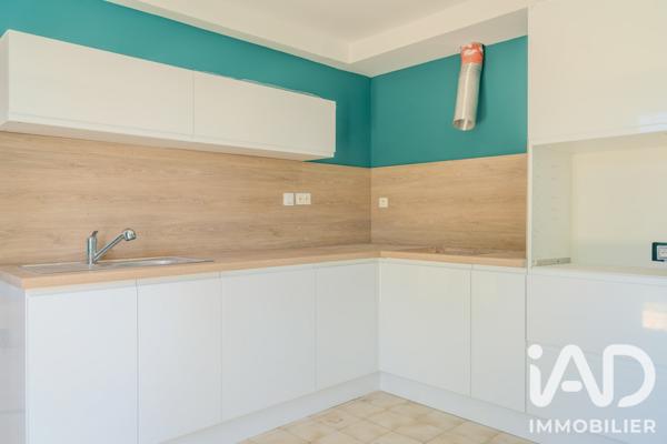 Maison à vendre 5 pièces 104 m² Morières-lès-Avignon