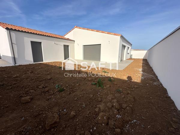 Maison neuve, 4 chambres, 2 SDB, garage isolé