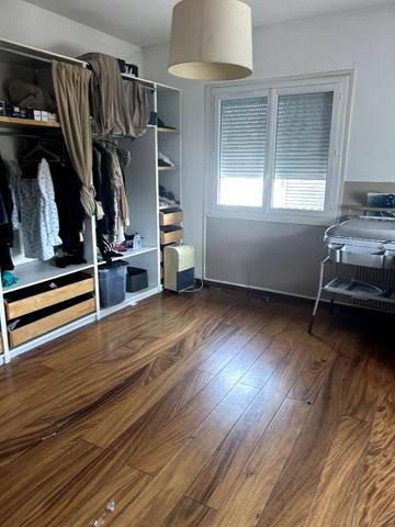 Maison 165m2 + Dépendance(100m2) 1 T3 de 57m2, 1 T2 de 38m2 Fenouillet