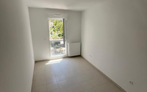 Appartement à vendre    3 pièces • 66,09 m2 La Seyne-sur-Mer