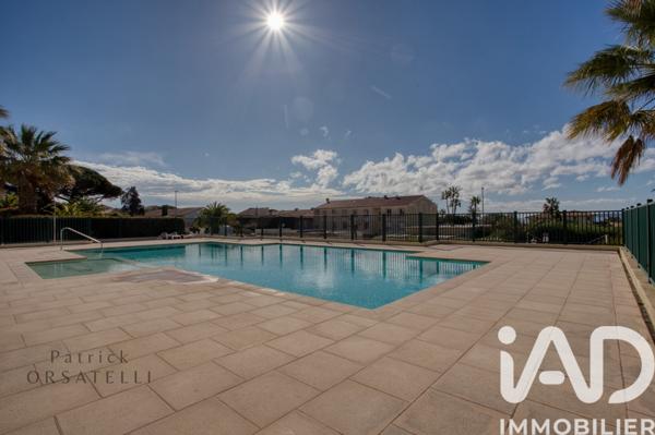 Appartement à vendre 3 pièces 64 m² Roquebrune-sur-Argens