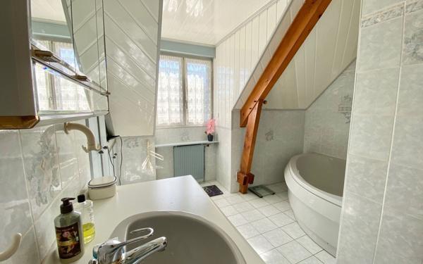 Maison à vendre    5 pièces • 128 m2 Quincy-sous-Sénart