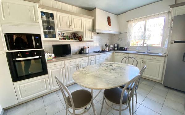 Maison à vendre    5 pièces • 128 m2 Quincy-sous-Sénart