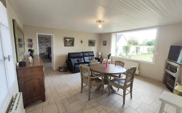 Maison à vendre    8 pièces • 250 m2 Rang-du-Fliers