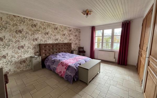 Maison à vendre    8 pièces • 250 m2 Rang-du-Fliers