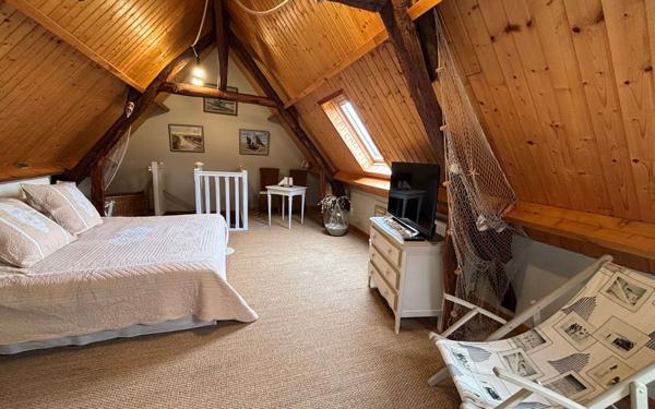 Maison à vendre    8 pièces • 250 m2 Rang-du-Fliers