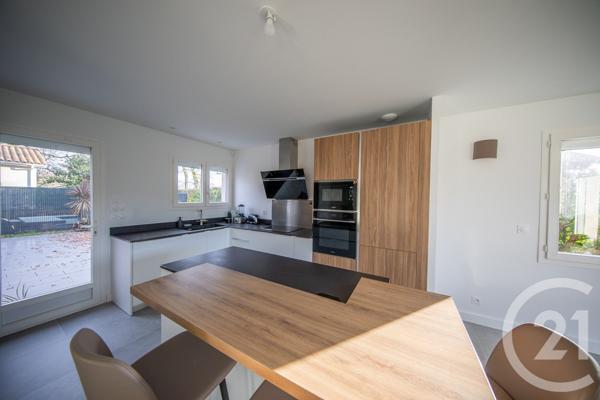 Maison à vendre  7 pièces - 127,35 m2 ST MEDARD EN JALLES - 33