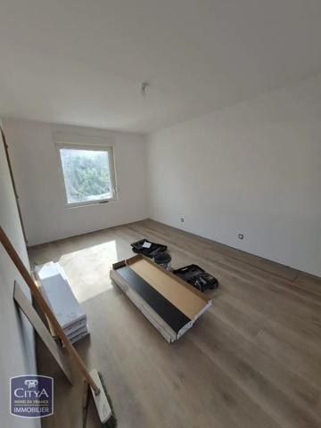 Appartement à louer 4 pièces 98m² Grenay (62160)