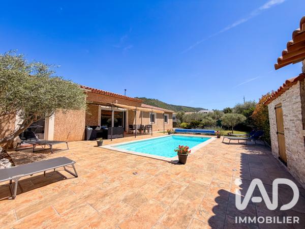 Maison à vendre 5 pièces 128 m² Cuges-les-Pins
