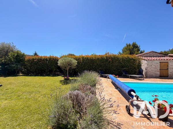 Maison à vendre 5 pièces 128 m² Cuges-les-Pins