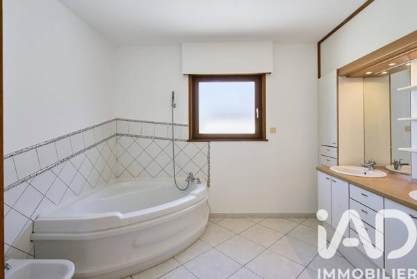 Maison à vendre 6 pièces 169 m² Roubaix